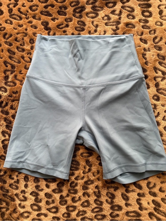 lululemon athletica Pants - lululemon athletica Light Gray High-Rise Bike Shorts
